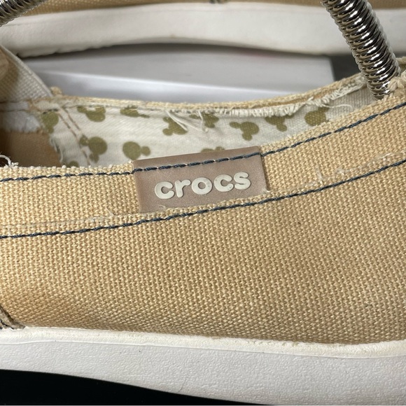 Crocs Mickey Mouse Tan Slip On Loafer Size 10 - Picture 4 of 7